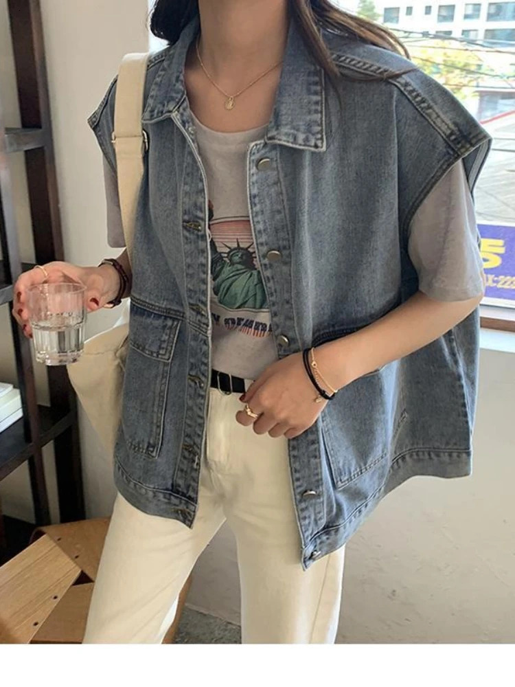 Korean Fashion Vest for Women Single-button Closure Over Sized Tops 2025 in Spring Summer Sleeveless Casual Denim Jacket250609