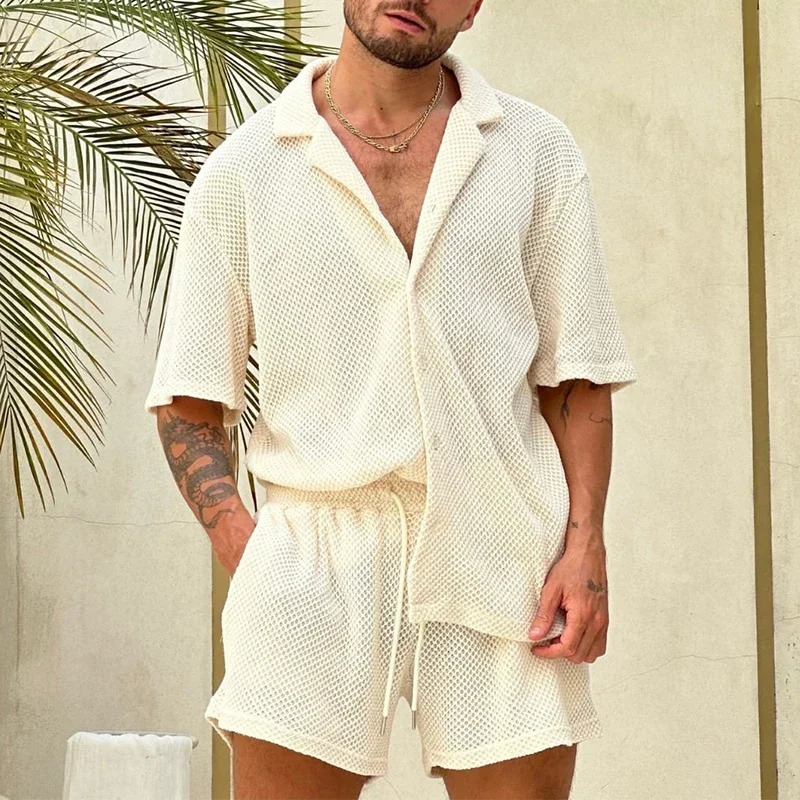 Style de plage respirant tricoté hommes ensemble été décontracté couleur pure chemise en tricot à manches courtes et Shorts deux pièces costumes