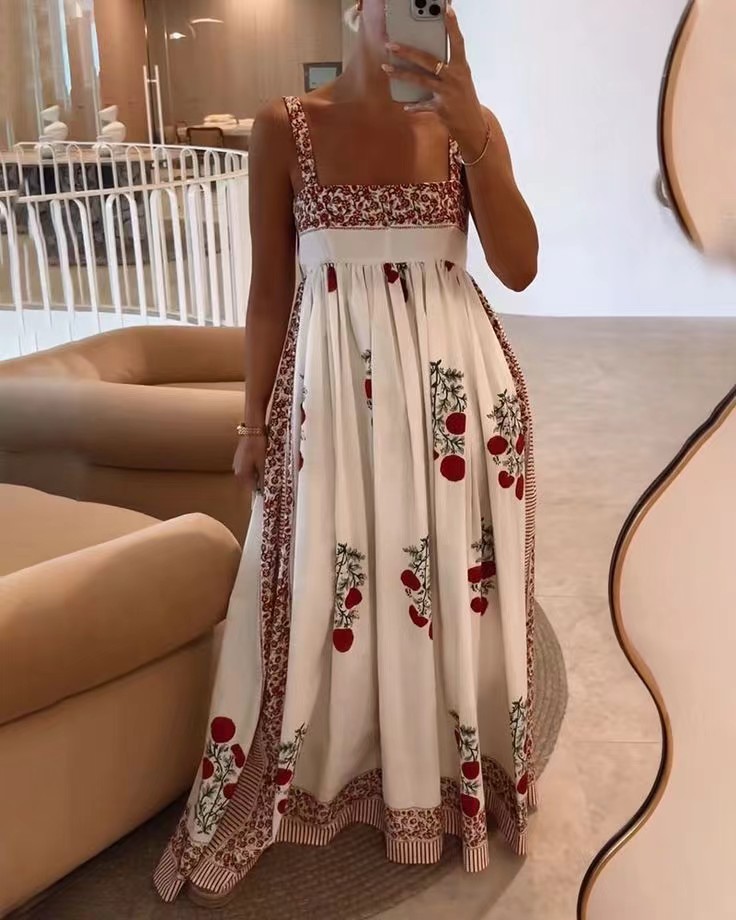 Summer Bohemian Pattern Printed Womens Long Dress Fashionable and Sexy Vneck Loose Elegant Retro