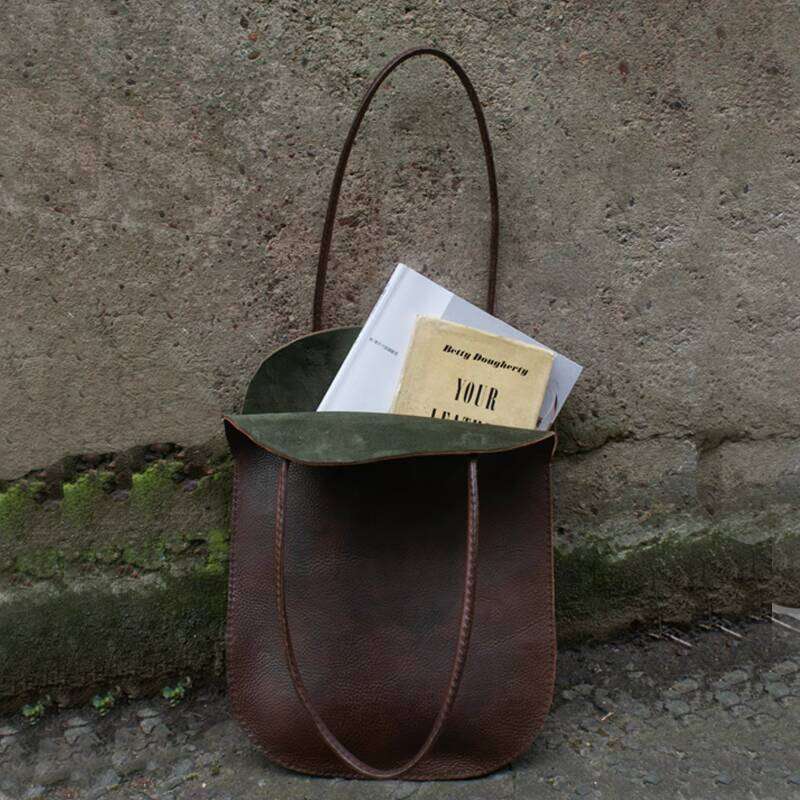 Women s Autumn Winter Niche New Handheld Tote Commuter Personality Flat Shoulder Underarm Bag