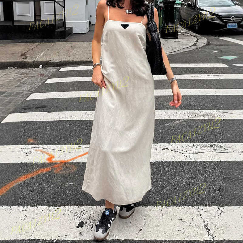 Robes décontractées de base Designer Khaki Cotton Linen Vacation Strap Square Robe Coup de cou printemps Été Nouvelle robe longue pour les femmes