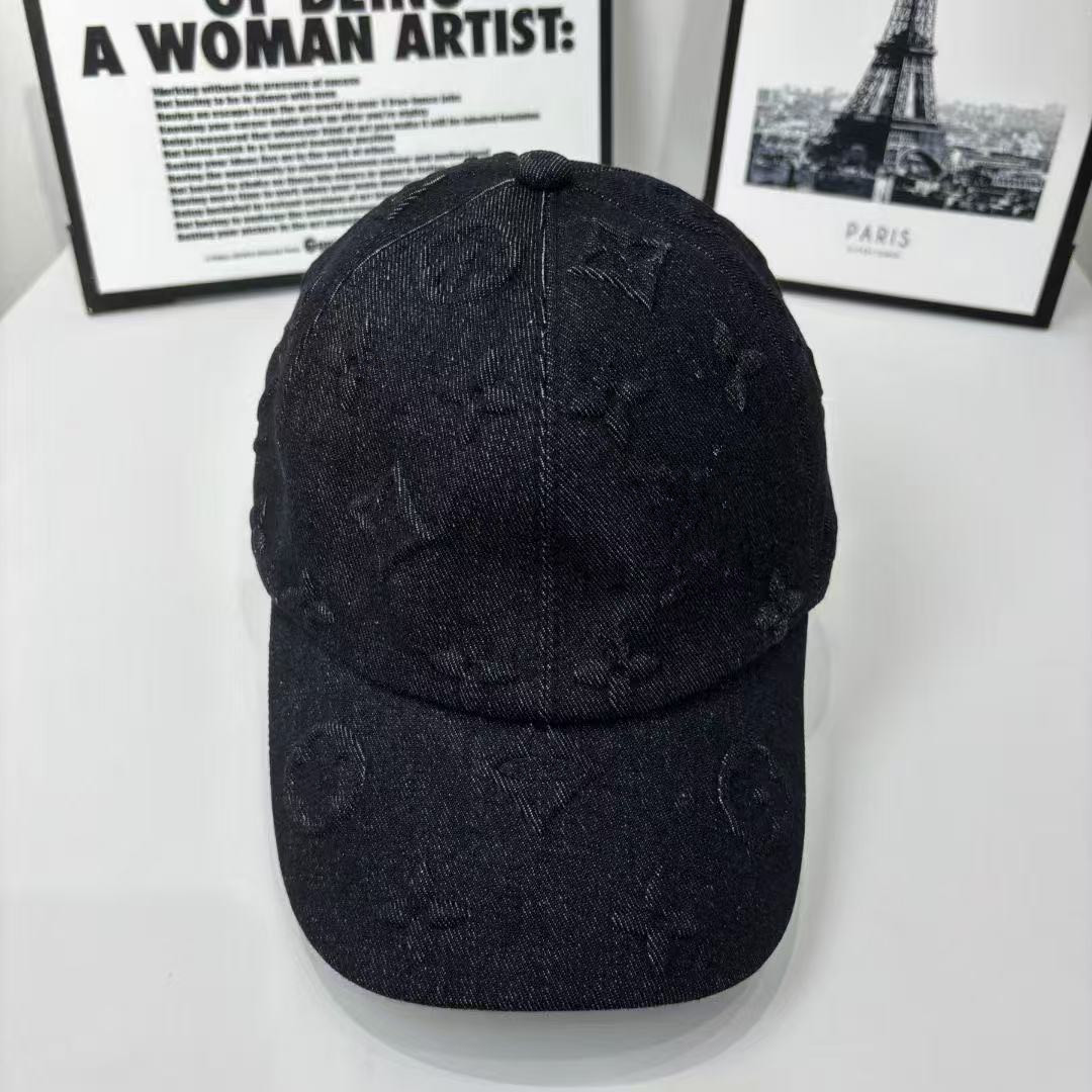 Women Luxury designer 2026 New baseball hat embroidered summer fashion ball cap men's casual sun protection sun hat high quality classic Ball C