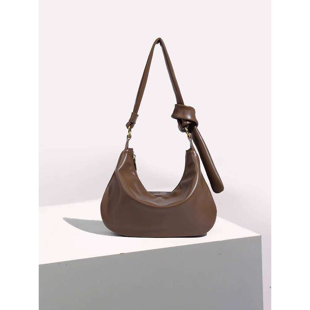 for Women Autumn Winter New Lazy Style Niche High end Fashionable Commuter Dumpling Single Shoulder Crossbody Bag