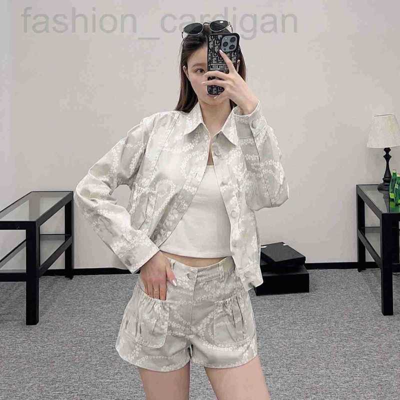 Women's Two Piece Pants Designer Spring And Summer Fragrance New Full Print Irregular Camellia Pattern Cowboy Set With Collar Buckle Coat+Short