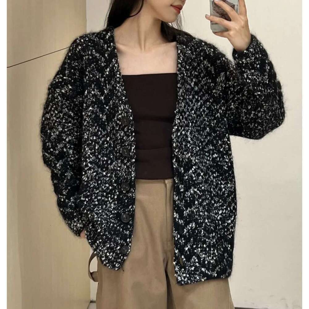 2024 Autumn and Winter New Women Black Loose Herringbone Texture Blended Cardigan