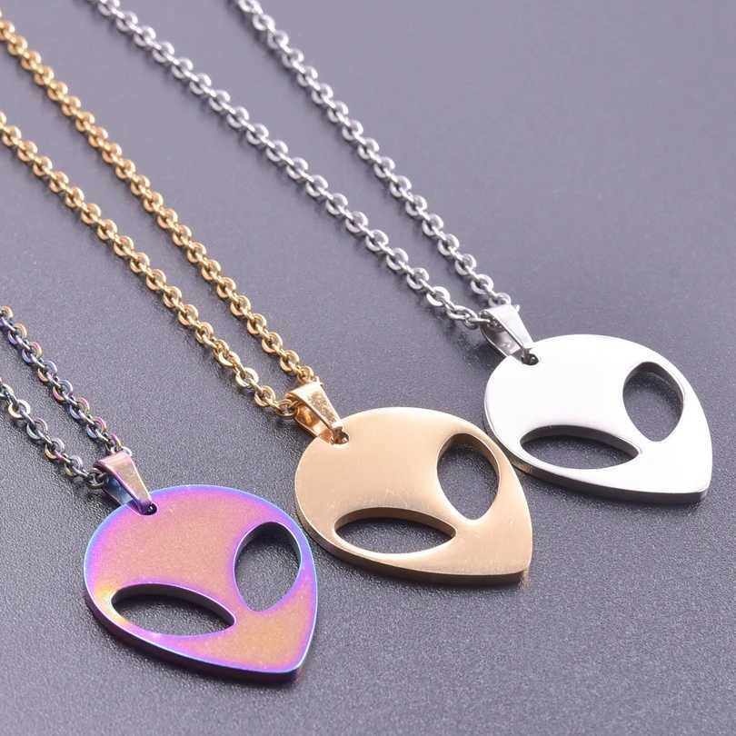 Nouveau collier de décoration de couche de chaîne de pendentif extraterre
