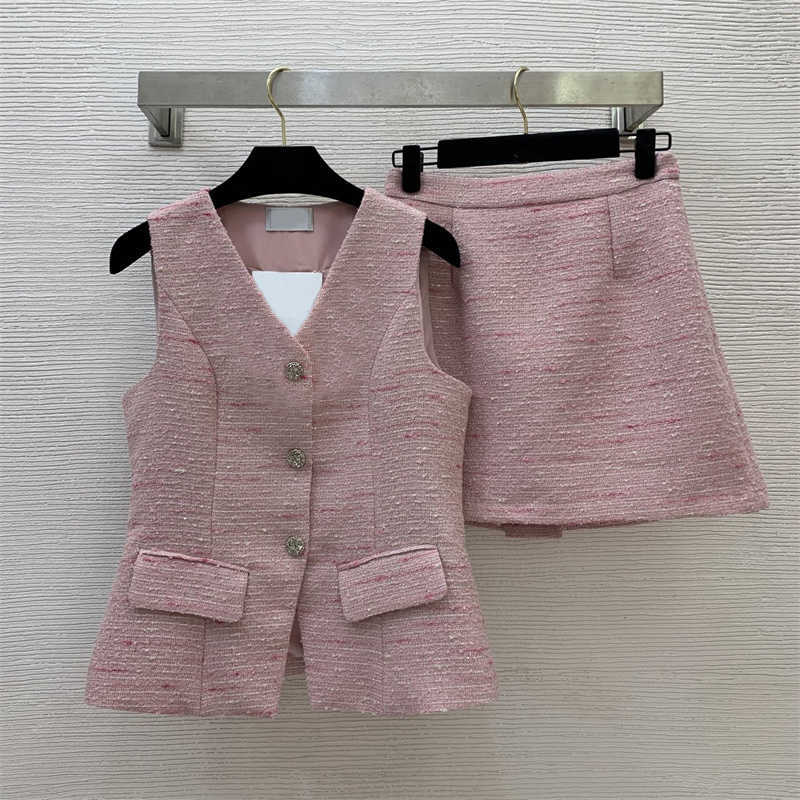 Tweed fabric Womens skirt set designer fashion Pink Slim fit sleeveless Vest Jacket top High-waisted A-line skirts plus size clothes