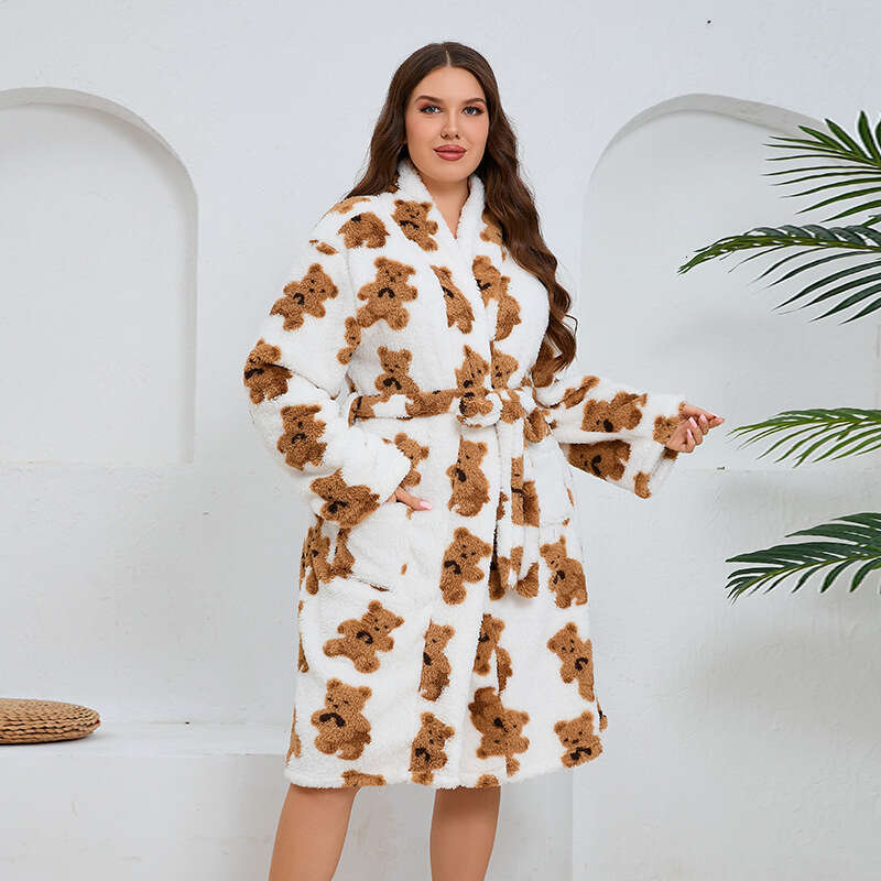 Vente chaude d'automne hiver nouveau épaissis de taille plus flanelle de nuit de nuit sucrée décontractée pour femmes portable à l'extérieur de B