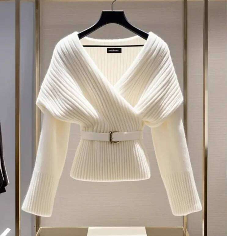V-Neck Knitted For Women 2024 White Sweater New Style High End Design,Slimming Soft Sticky Winter pullover w1106