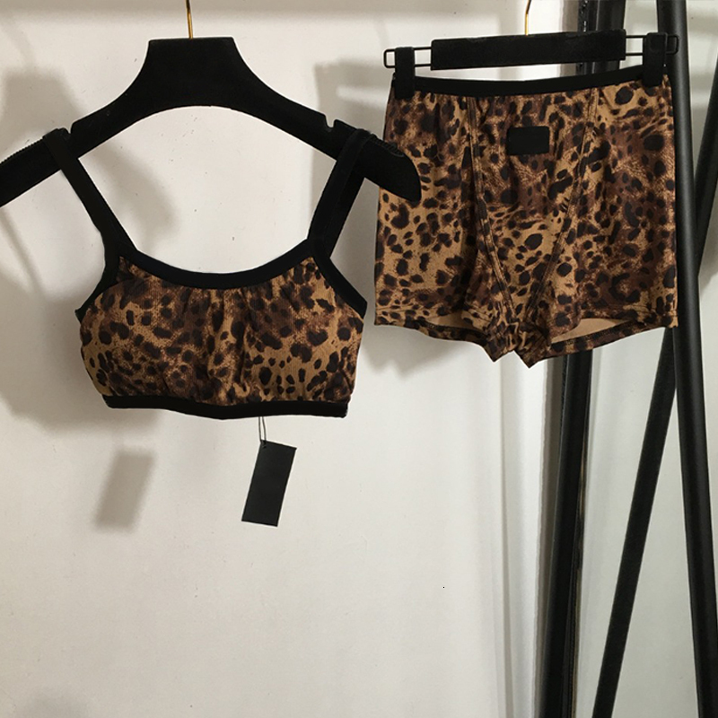 Designer Leopard Print Yoga Suit High Quality Vest Short-sleeved Brown Long-sleeved Shorts Slim Pants Letters Sports Pilates Gym Two-piece Suit S-XL