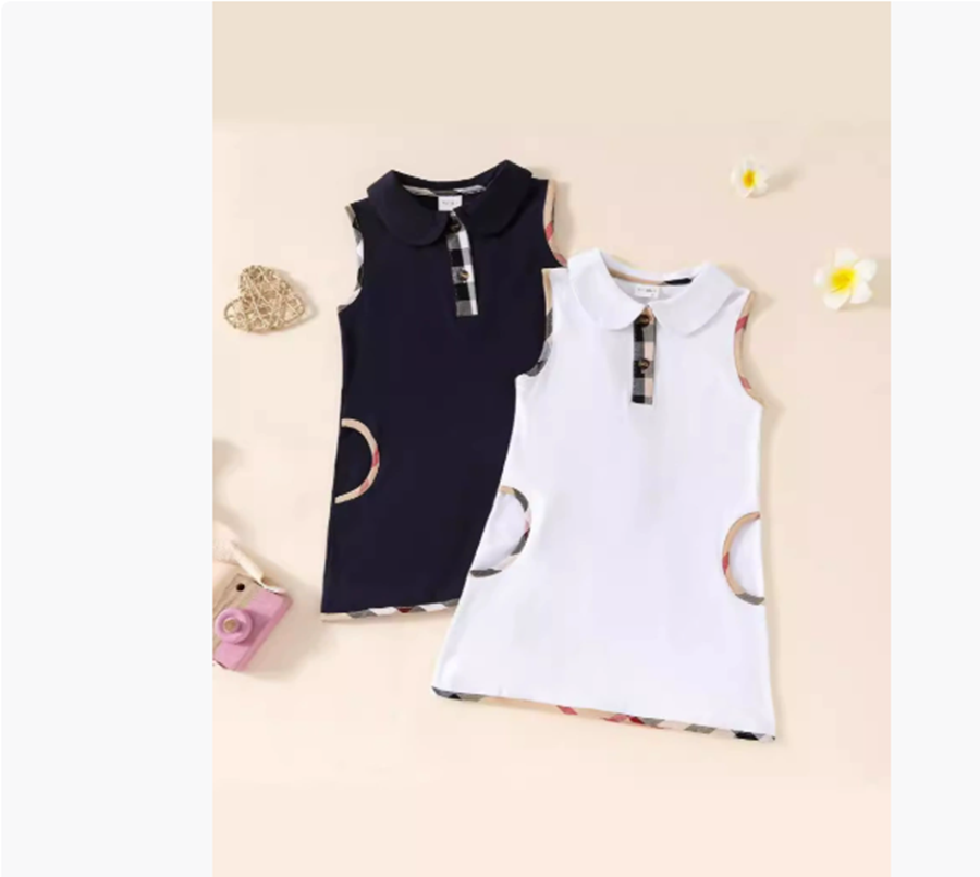 2025 Robe d'été pour enfants vêtements de créateurs de bébé robe de fille célèbre marque en peluche ours imprimé mignon carton à manches courtes