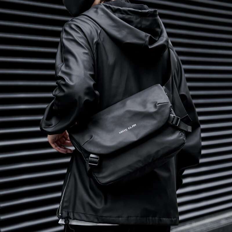 Men de cross-body étanche grande capacité 15 pouces pour ordinateur portable épaule de mode solide noire lumière portable anti-glissière