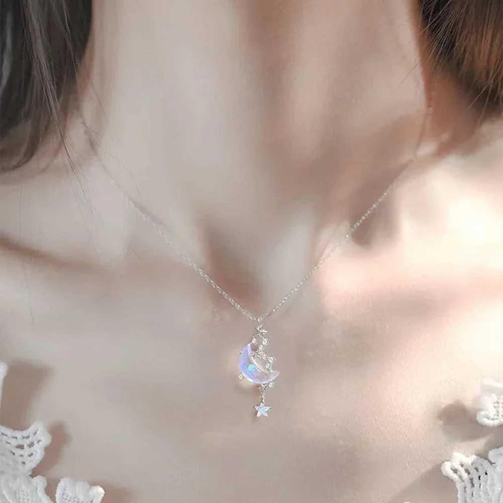 Sumeng 2024 Nouvelle Korea Moon Star Chokers Collier coloré Colliers de pendentif en pierre glacée pour femmes cadeaux de bijoux de mode W250612