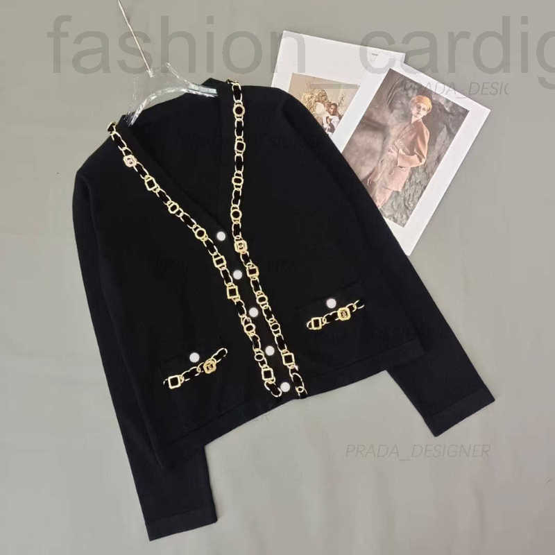 Tricot de tricots pour femmes concepteurs femme noir de chaîne de métal noir en V Cardigan tricot en tricot neuf veste pull polyvalente exquise