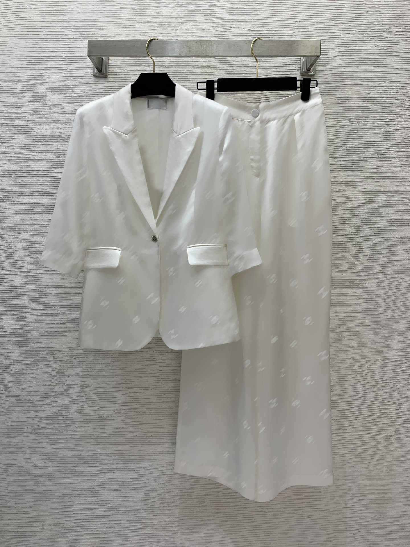 Slim Jacquard womens Two Piece Pants designer button Middle sleeve blazer Zip fly closure Loose wide leg trousers fashion Acetate fabric clothes