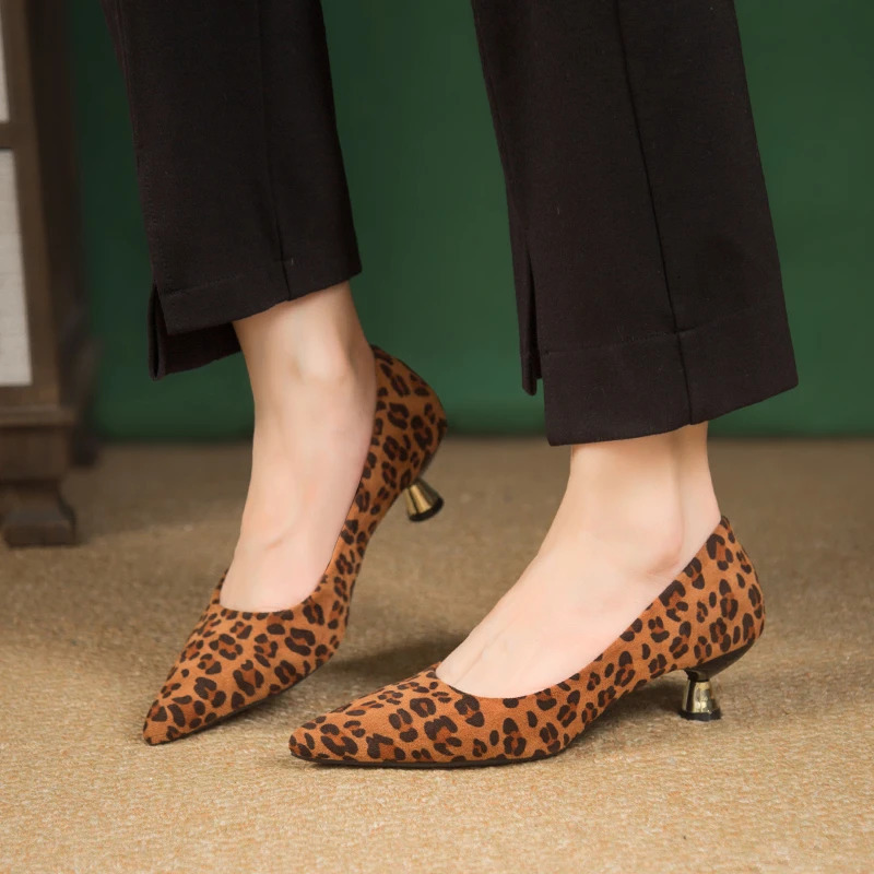 womens summer fashion pointed leopard suede low-heeled shoes Daily leisure classic versatile womens high heels 250612