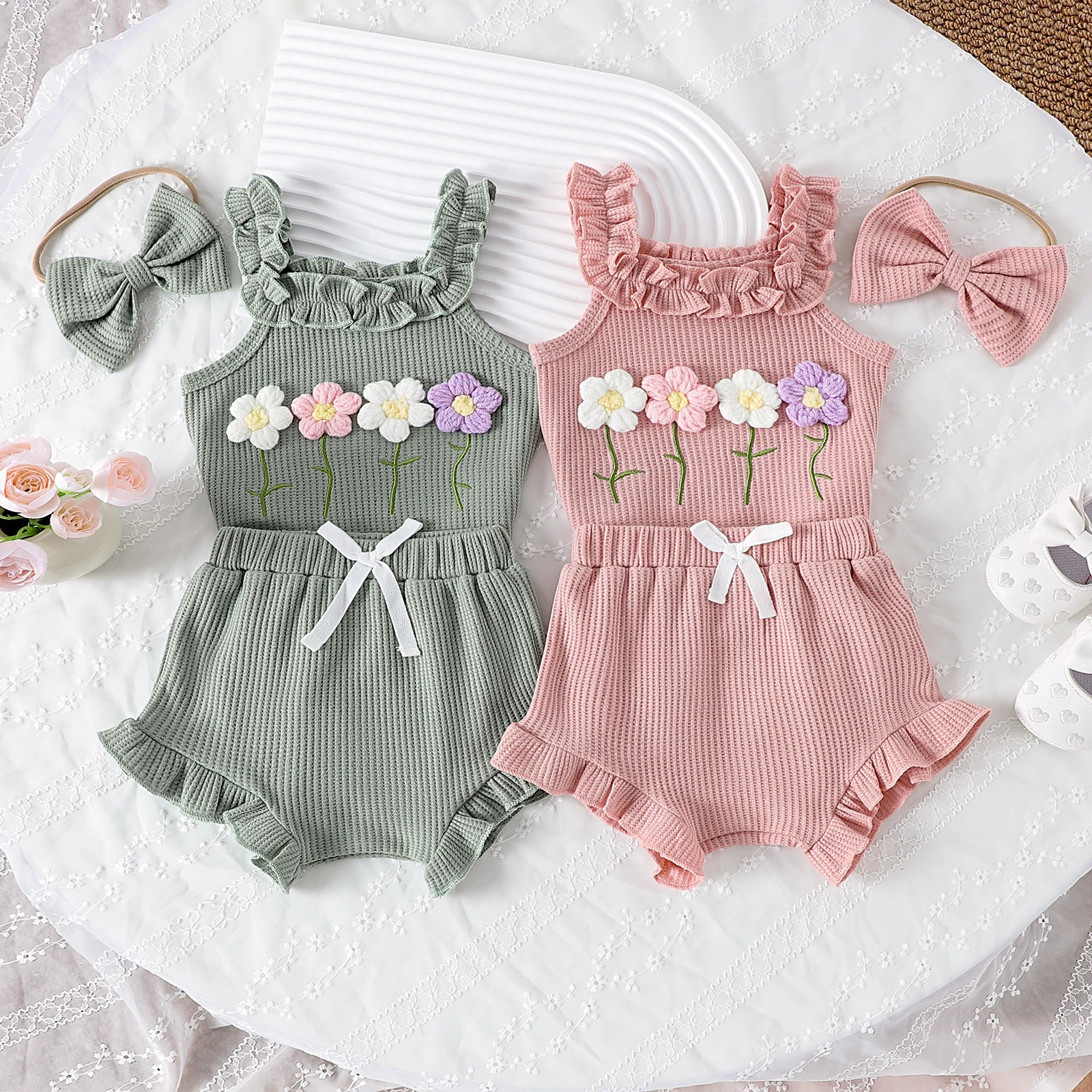 3 pièces style d'été fille bébé 01 ans doux et mignon laine fleur jarretelle manteau shorts 250612
