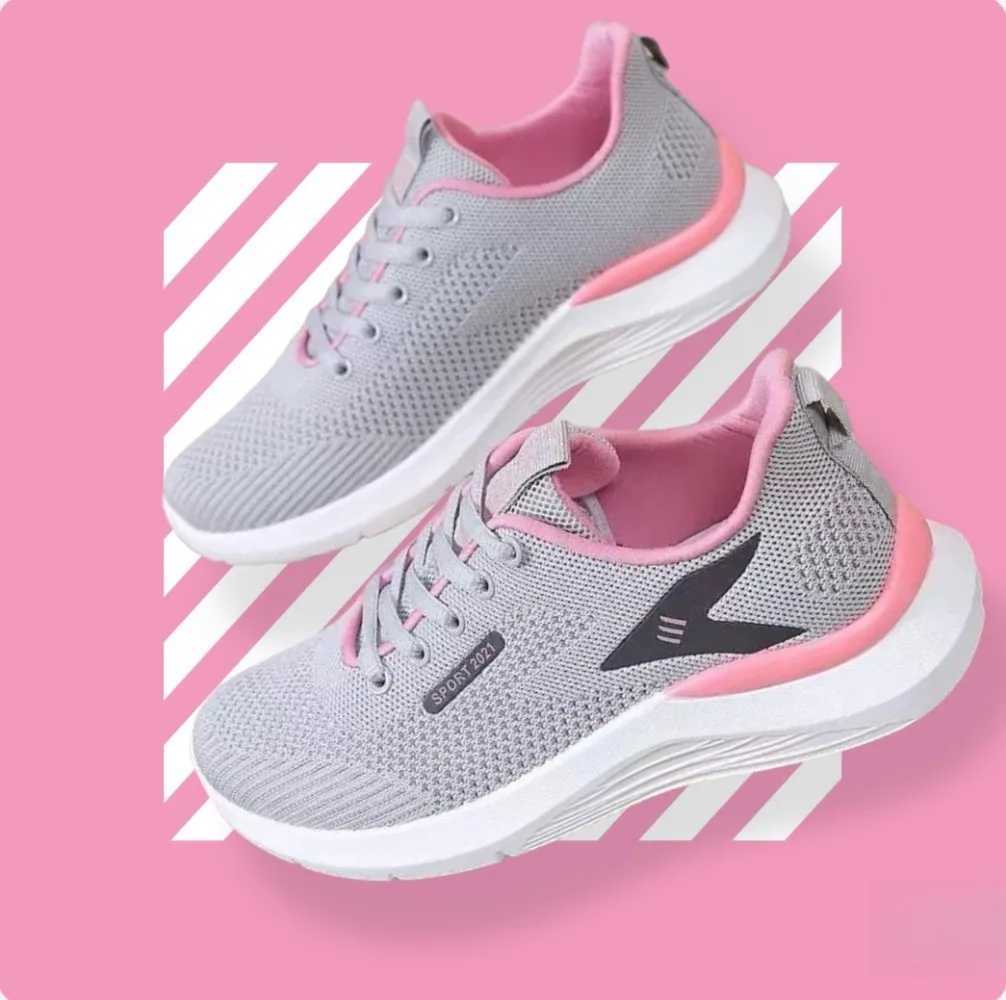 2025 hot Fashion Womens Sneakers Spring Summer New Soft Sole Lightweight Casual Running Shoes for Women Z250613