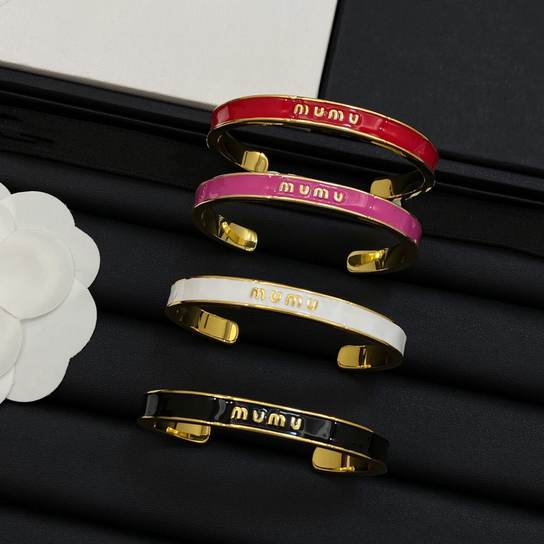 Rigid Bangle No Tariff Gold fixed Color Women Designer Black White Pink Drop Oil Opening Luxury Bracelet High Quality Brass Fashion Jewelry Solid Ha