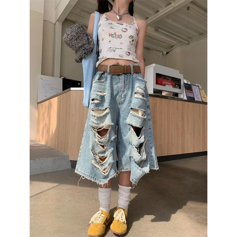 Vintage Streetwear Ripped Y2K Denim Shorts Women American Retro High Waist Baggy Wide Leg Trousers Straight Knee Length Pants 250606