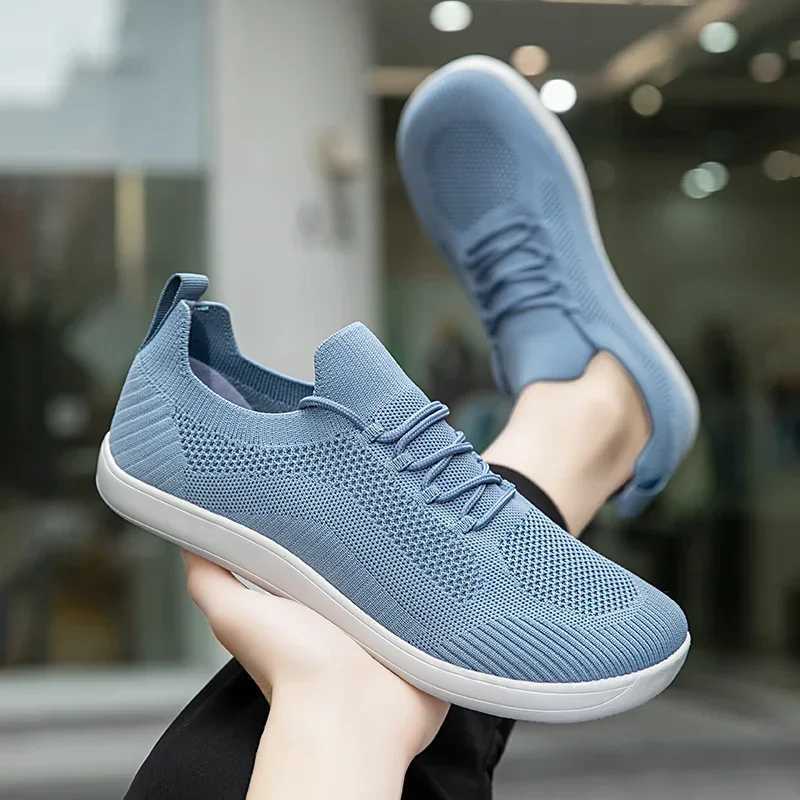 Summer Mens Mesh Shoes Comfortable Easy To Wear Lightweight Breathable Casual Shoes Lace Up Design Versatile Outdoor Men Shoes W250613