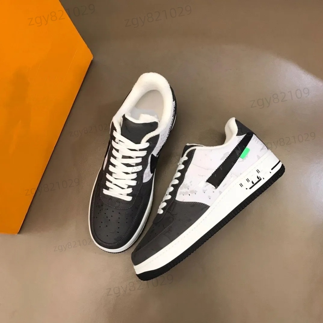 Top 1 Mens Womens Outlet MCA Shoes White Blue Red Silver Metallic Volt Green Black Gern off Designers Sneakers 36-45 X4