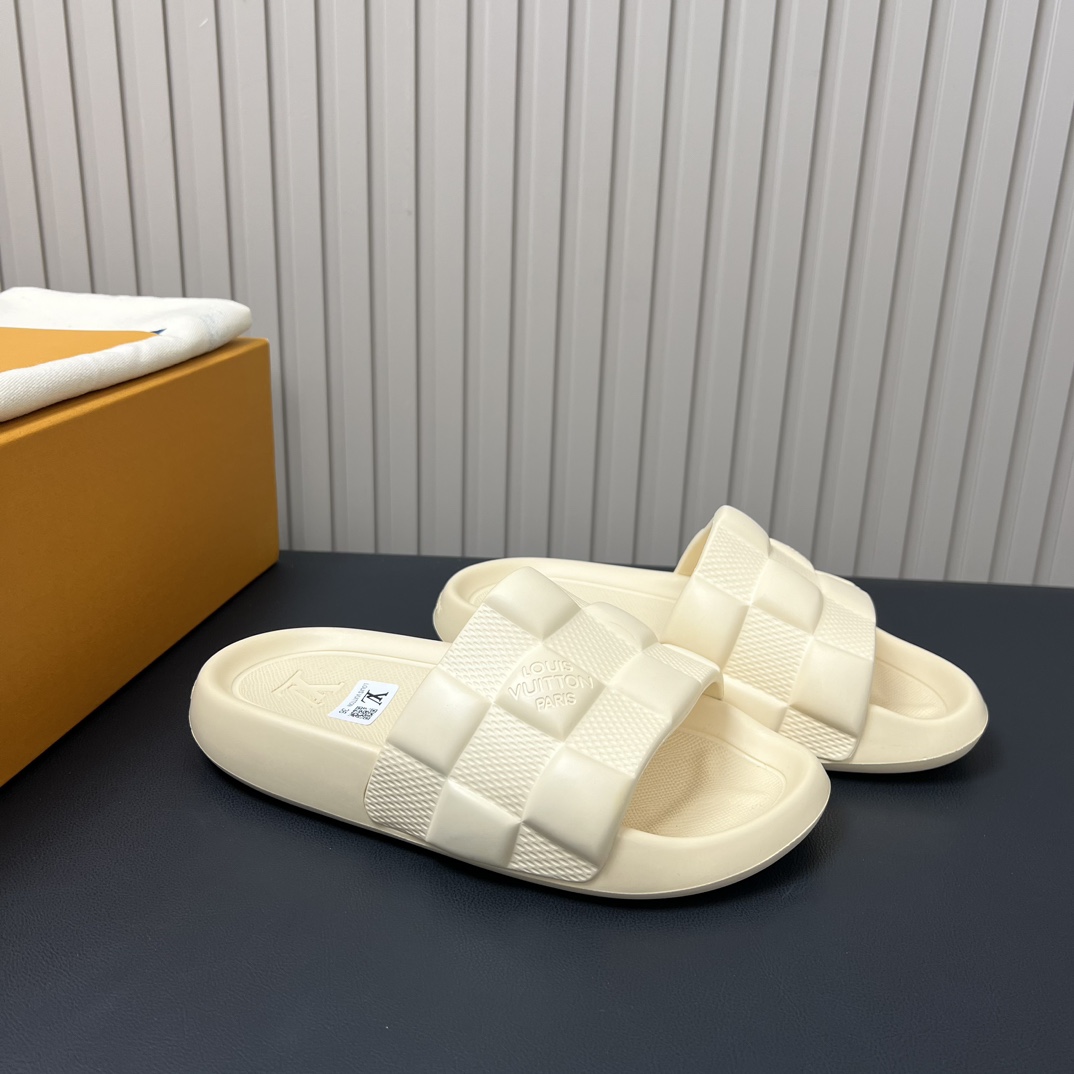 2025 summer NEWest collection top quality beautiful mens Sandals Slide Slippers Sport Shoes high beautiful Desert Sand Slides Beach Vermillion ou