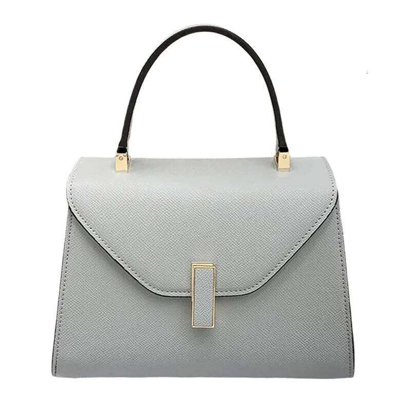 Nouveaux sacs à bandoulières pour femmes enveloppe en cuir breveté enveloppe supérieure Handle sac à main tendance crossbody sac portefeuille