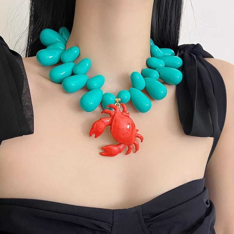Nouveau collier de clavicule de crabe rouge de style blanc de style océan avec pendentif animal unique pour femmes 250615