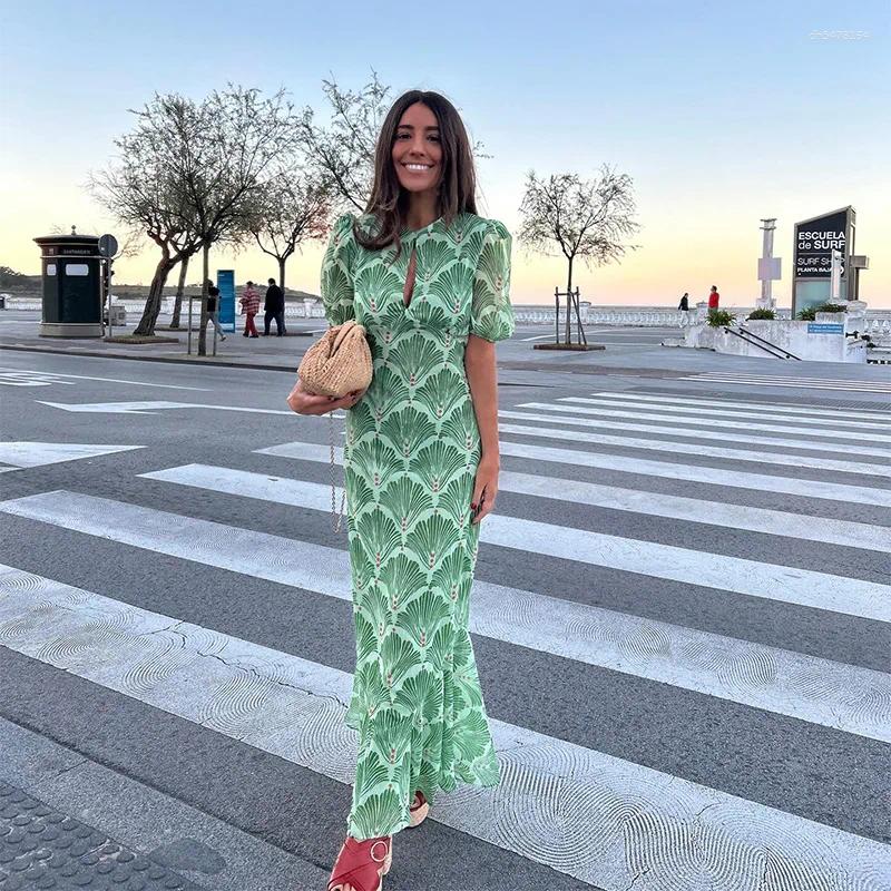 Robes décontractées Robe longue imprimée verte élégante, demi-manches, dos nu, à lacets, droite, vêtements d'extérieur, été 2025