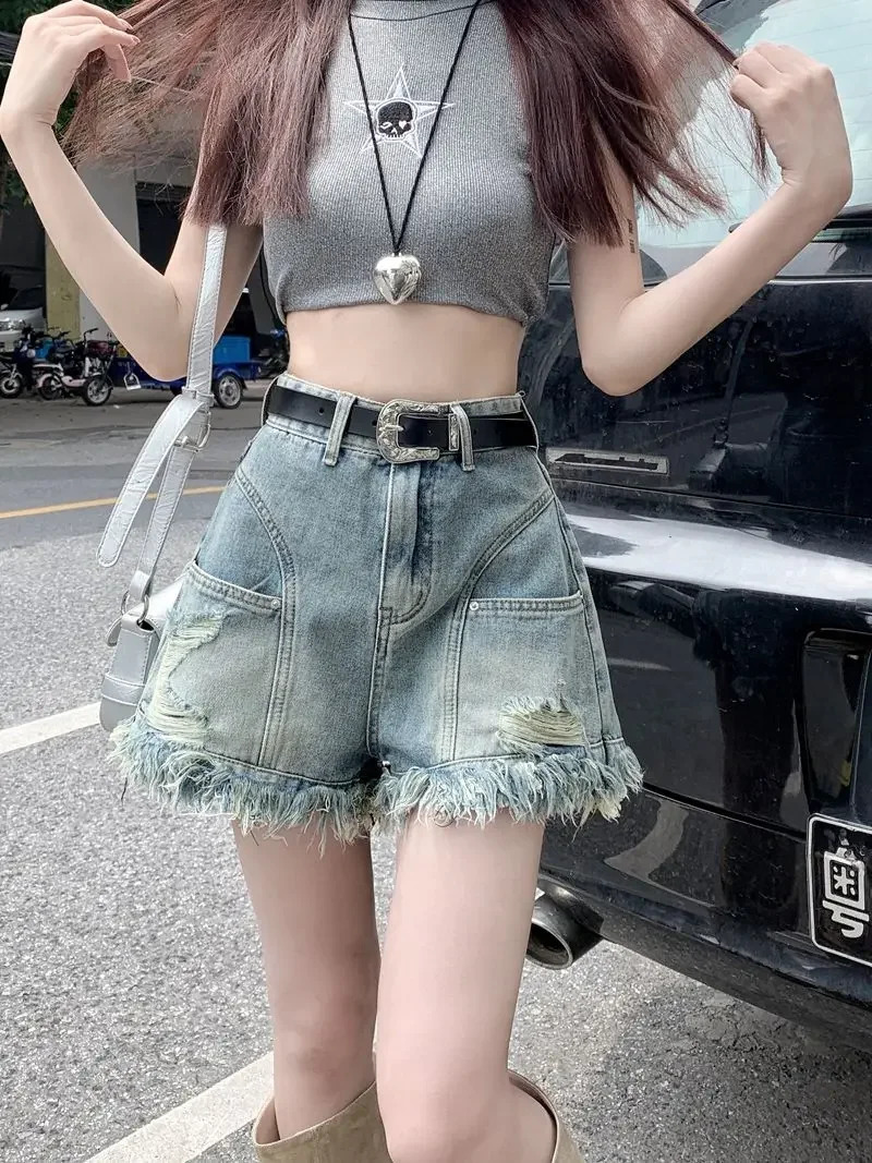American Retro Spicy Girl Ripped Holes Rough Edges Tassel Denim Shorts Womens Summer Niche High Waisted A-line Pants 250606