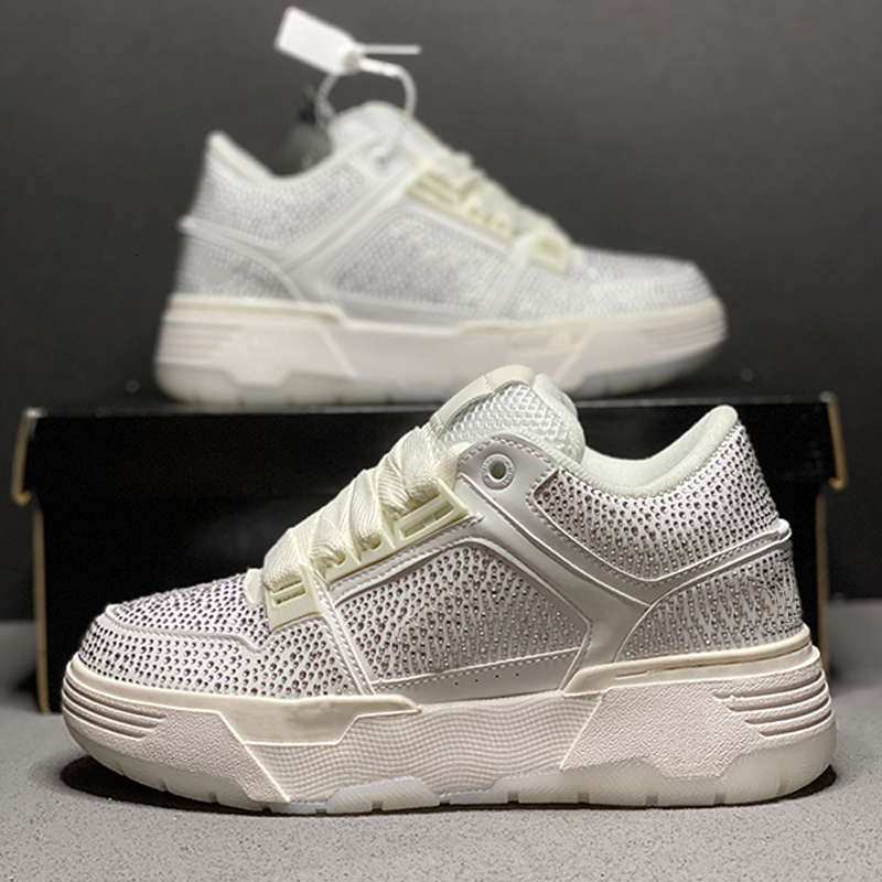 Designer Chaussures décontractées Chaussures de sport Femmes Diamond Crystal Chaussures hommes confortables et respirants chaussures de sport ma-
