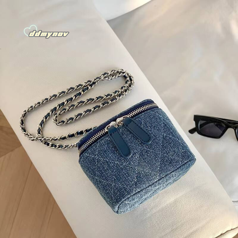 Mini Denim Sacs à bandoulière pour femmes 2023 Lingge Chaînes Épaule Marques de mode Boîte Sac Rouge à lèvres Pièces de monnaie Sacs à main et sa