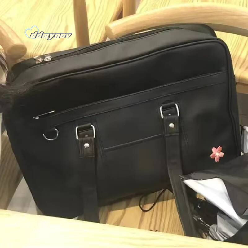 2024 Nouvelles femmes japonais jk uniforme PU étudiant de banlieue Sac à école grande capacité One Épaule Sacs à main totebag Ddmynov