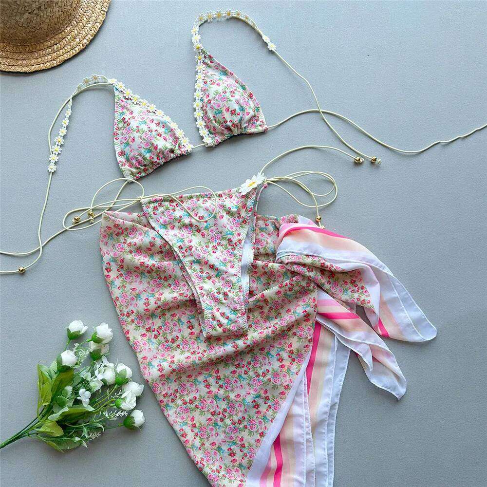 Bikinis à imprimé floral beige sets 3 pièces de couverture de maillot de bain sexy rique triangle de maillot de bain Halter Halter Halter Biquini