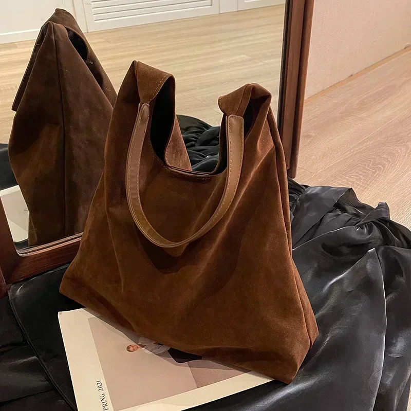 Sac à femmes vintage givrée sac à épaule grande capacité couleur sacs décontractés simples automne rétro 2025 vendant 250614