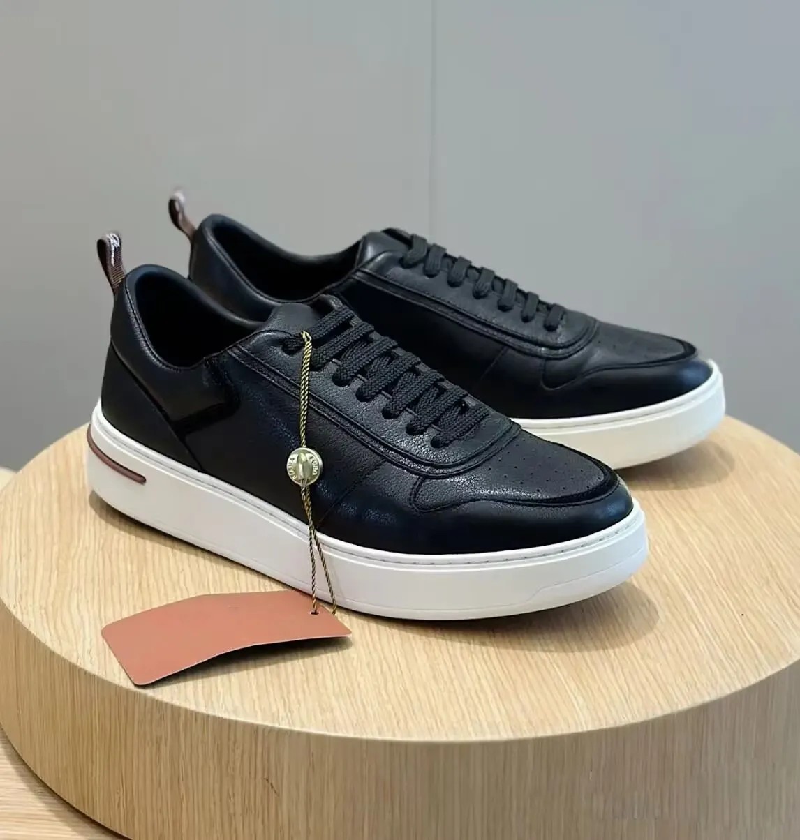 Popular Casual-style Men Black Faux Leather Skate Sneakers Round Toe Perforated Upper Lightweight White Thick Rubber Sole Comfortable Casual Walking