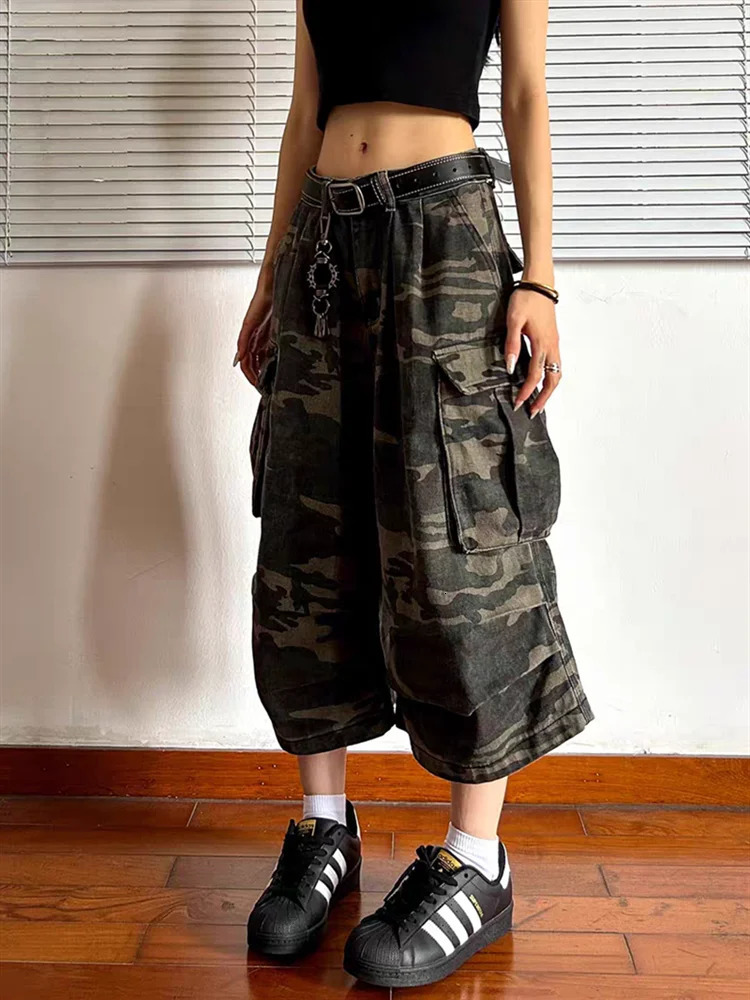 Womens Large Pocket Camouflage Loose Capris Summer Street Cargo Shorts Young Girl Casual Bottom Female Calf-length Pants250609