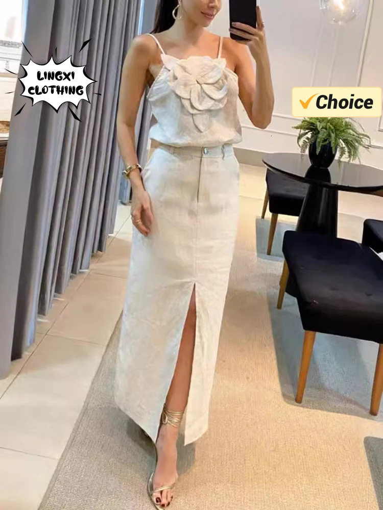 2024 Summer Fashion 3D Flower Hanging Strap Top Pocket Half Skirt Temperament Cotton and Hemp Womens Two Piece Set 250612
