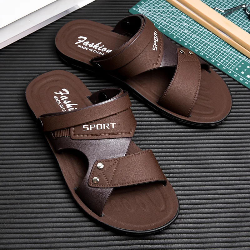Classics Mens Sandals Summer Anti Slip Casual Beach Slippers Comfort Soft Soled Home Slides Lightweight Clogs Shoes Flat Shoes 250612