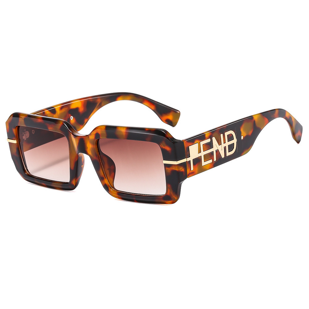 Sunglasses Sunglasses 2026 Oversized Square Woman Brand Designer Clear Lenses Sun Big Frame Party Eye Glasses Oculos AA