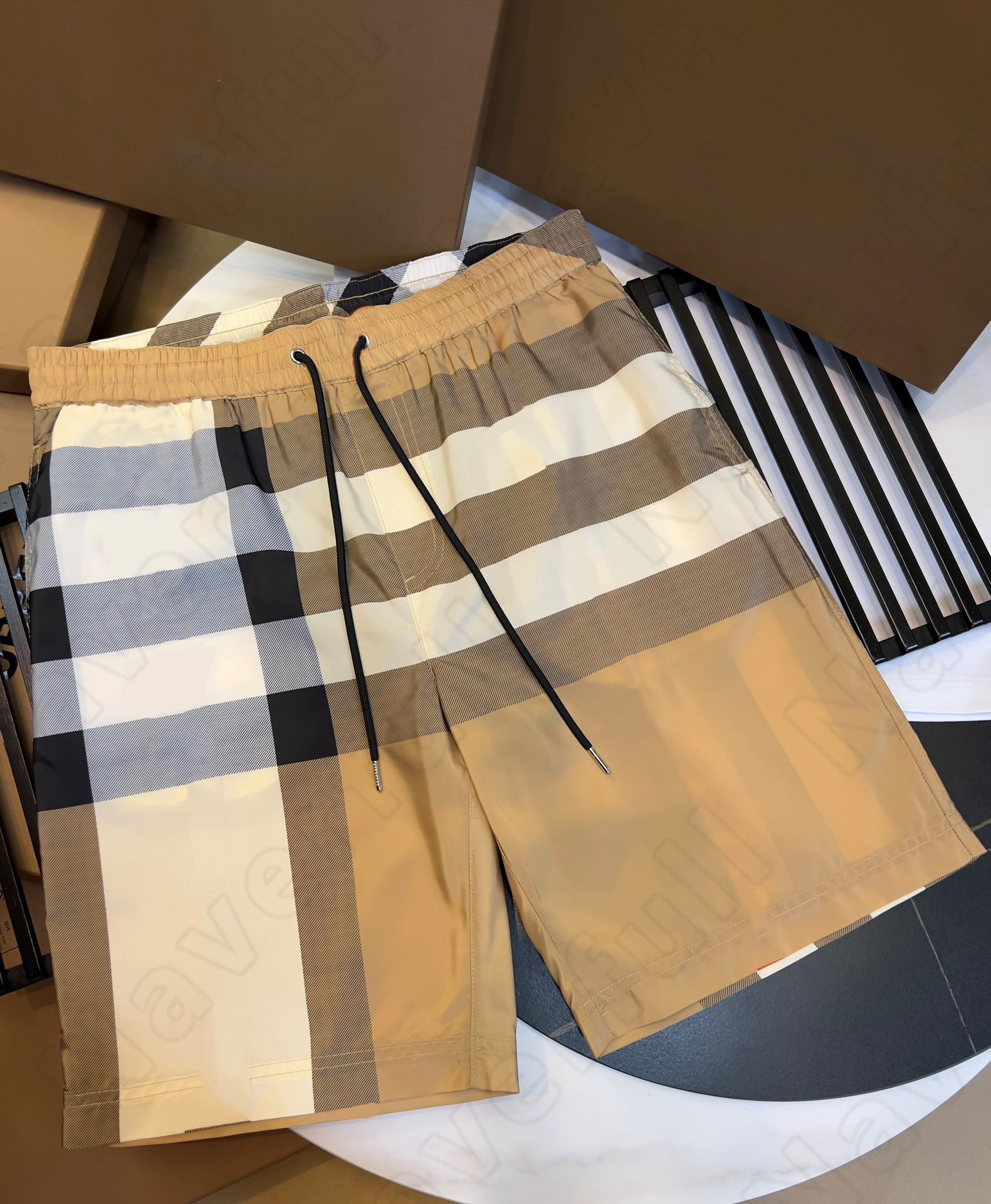Summer Men designers shorts Quick Drying SwimWear Fashion Casual Striped Printing Board Beach Pants Mens Swim Short Size M-XXXL