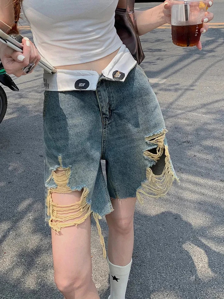 Zoki Hole Vintage Y2K Denim Shorts Women Casual High Waist Hip Hop Jeans Shorts Streetwear Harajuku Retro Lady Letter Shorts 250614