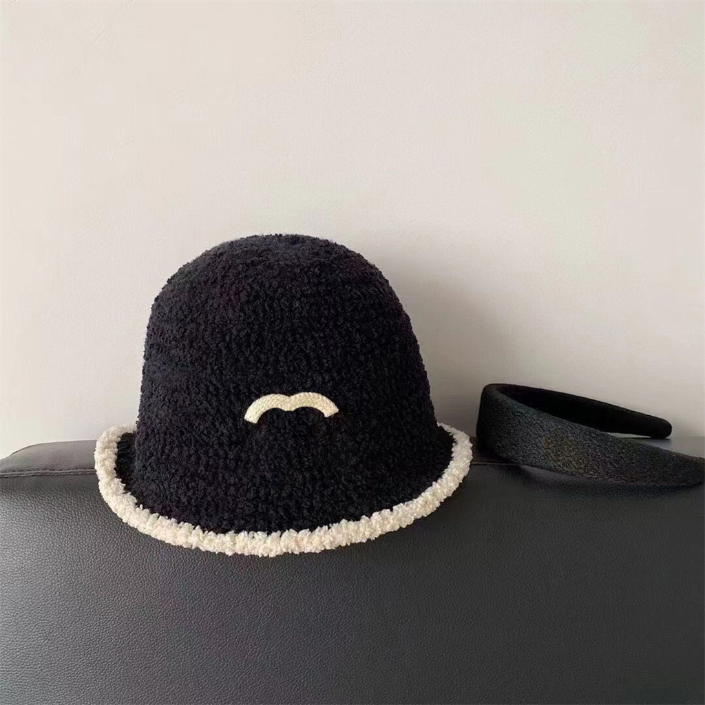Bucket Beanies Luxury Casquette Designer Beanie Men Women Lamb Baseball Hat Wool Hand KniHats Skull Caps Fitted Classic Brand Letter Embroidery Soli