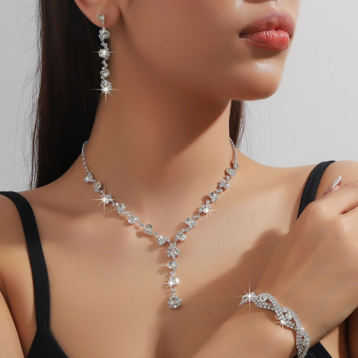4pc Fashion Fashion Copper Claw Chain Collier Collier de tournesol Boucles Bracelet Bijoux Banquet de mariage Banquet de mariage Cadeau de vacanc