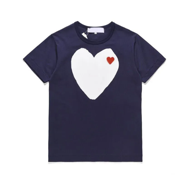 Luxury Designer PLAY Mens T shirts Red Heart Fashion Embroidered Casual T-shirt Cotton Printed Short Sleeve Women High Quanlity Tshirts Summer