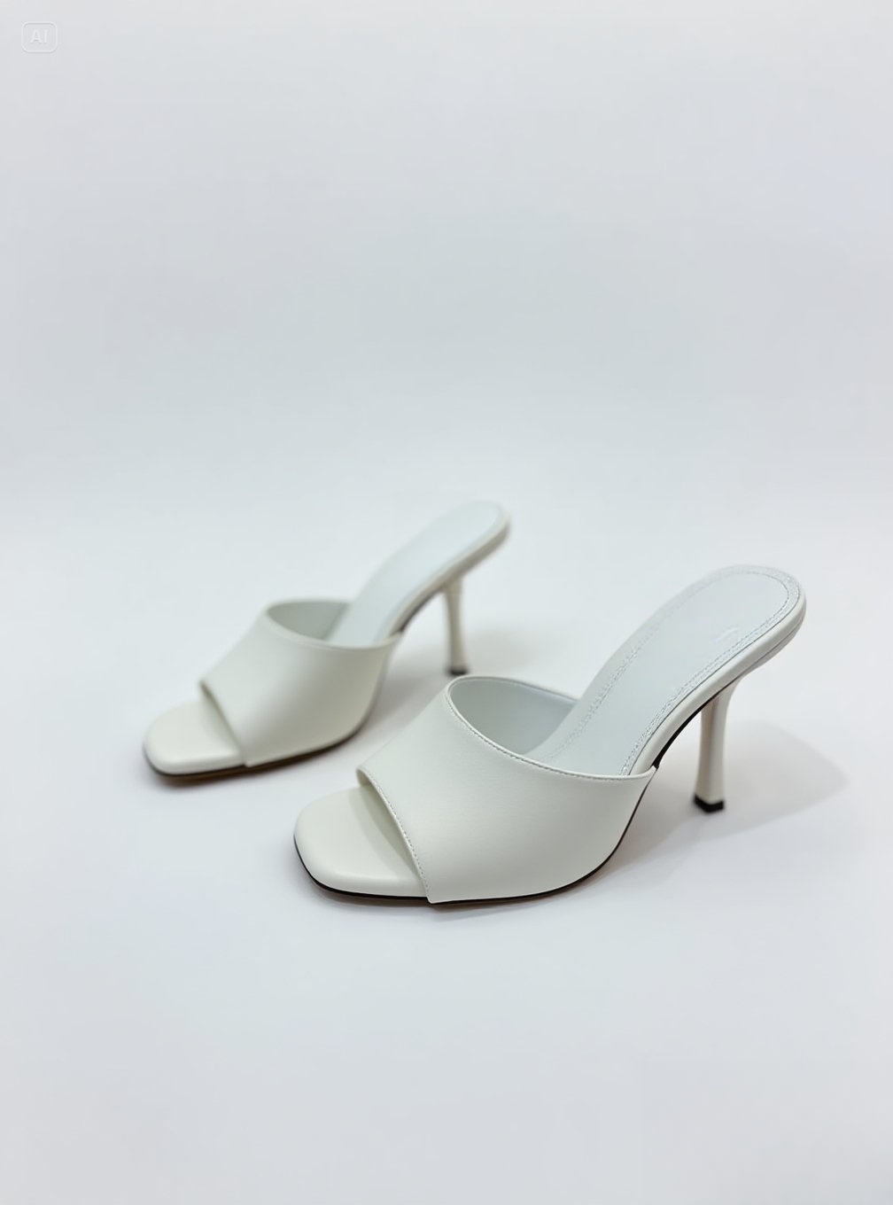 250617-1 Qualité miroir qualité supérieure chaussures simples pantoufles chaussures de sport collaboratives style pantoufles plates pour femmes c