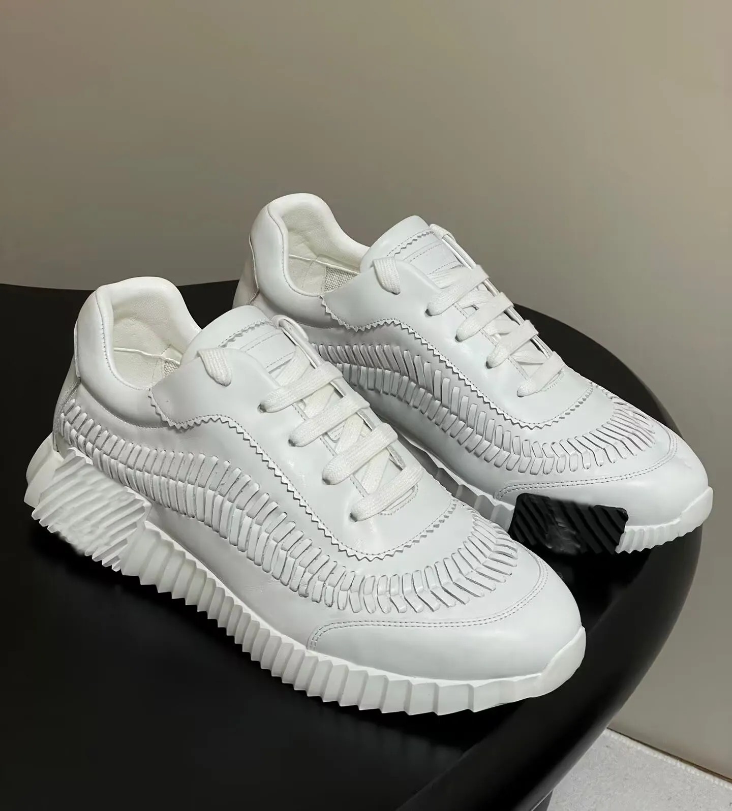 Top Quality Men Bouncing Sneaker Braided Calfskin Leather Technical Runner Sports Excellent Quality 1/1 Women Men Dress Party Casaul Walking EU38-46