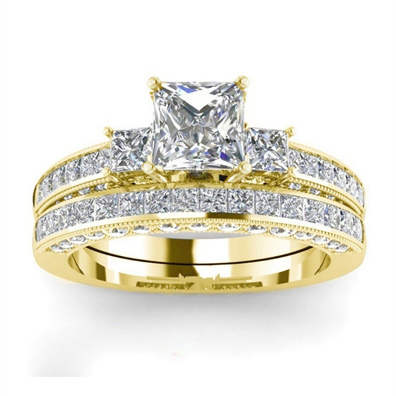 2025 Choucong Gorgeous Top Sell Luxury Jewelry 18K White Gold Fill Three Stone Princess 5A Cubic Zircon CZ Diamond Party Double Women Couple Ring Se