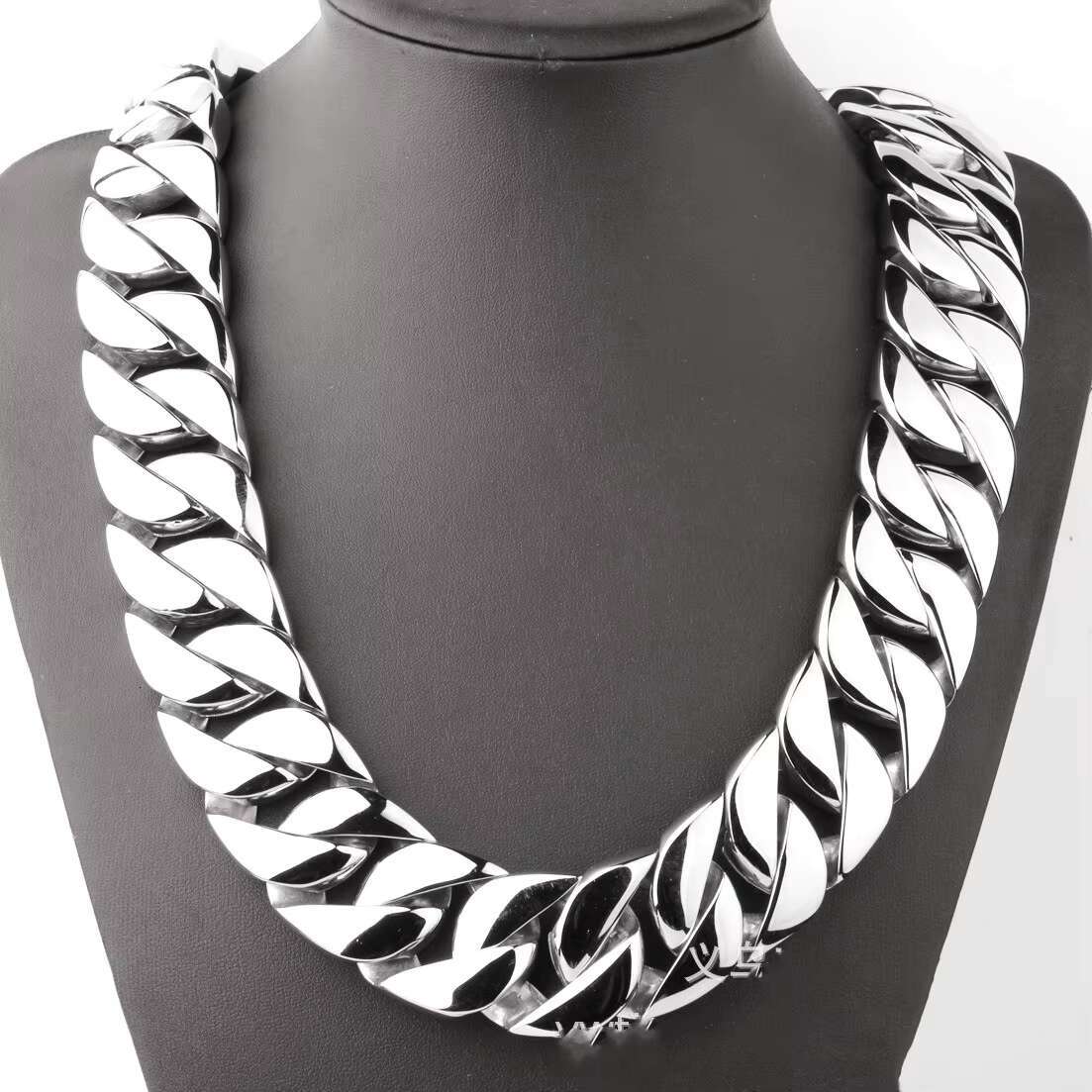 High Quality Stainless Steel Hip Hop 22MM Luxury Cuban Link Men Cuban Link Custom Heavy Gold Miami Link Chain Necklace